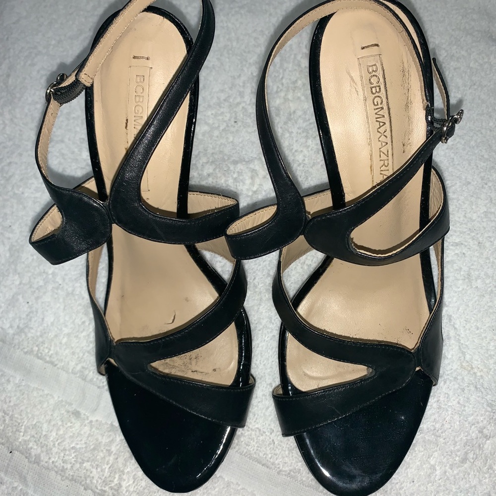 BCBG MaxAzria Black Pump